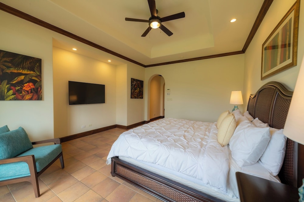 Montebello 2E 3 bdr Ocean View in Los Suenos