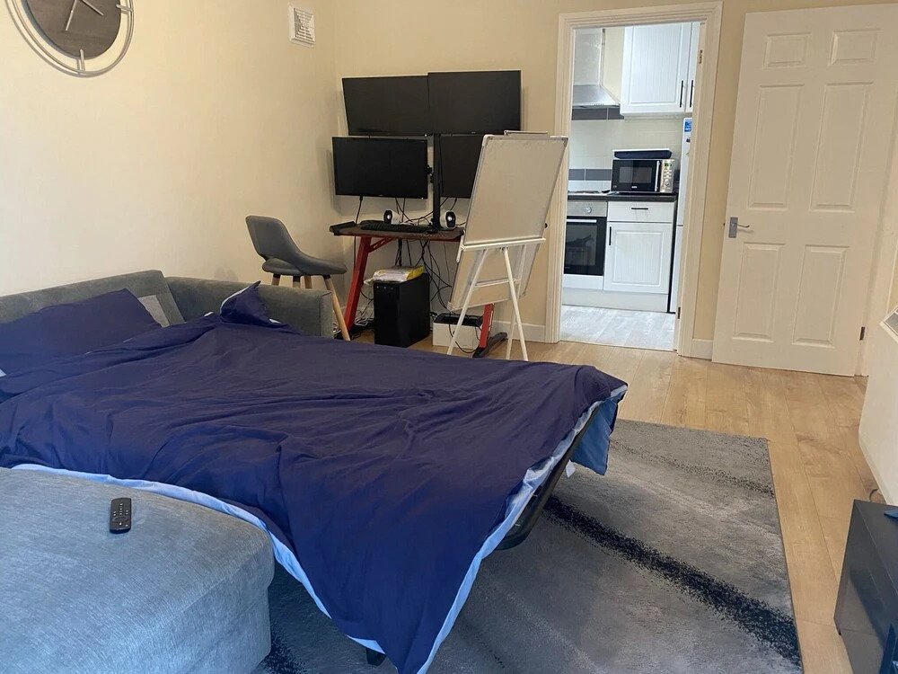 Inviting 1-bed Apartment in Southampton in a Quiet