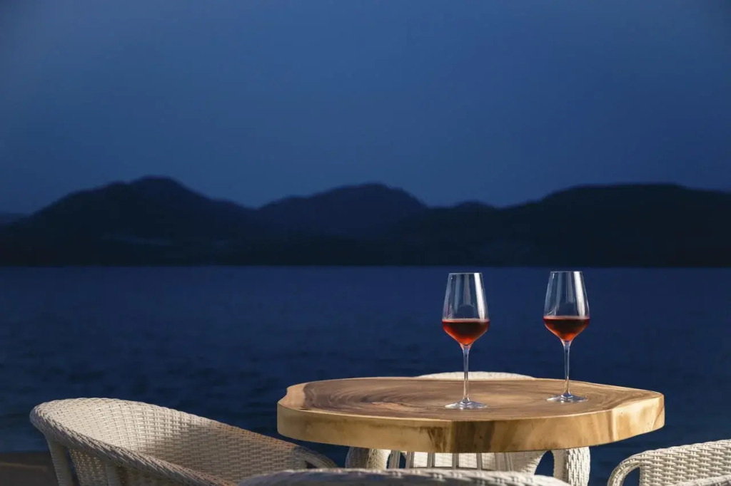 Agnadi Suites