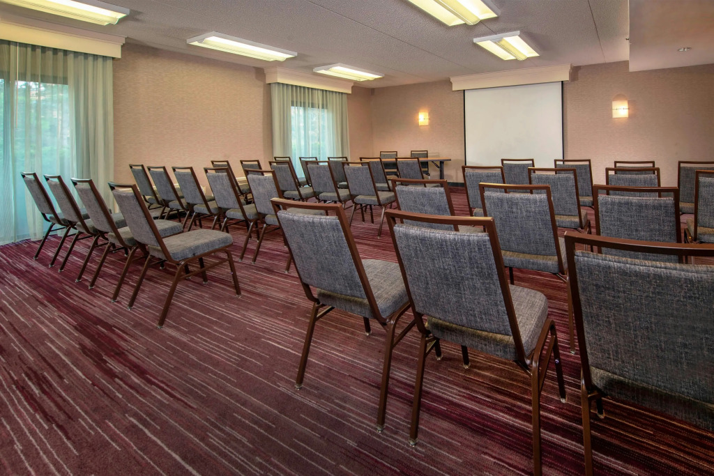 Courtyard by Marriott Rockville