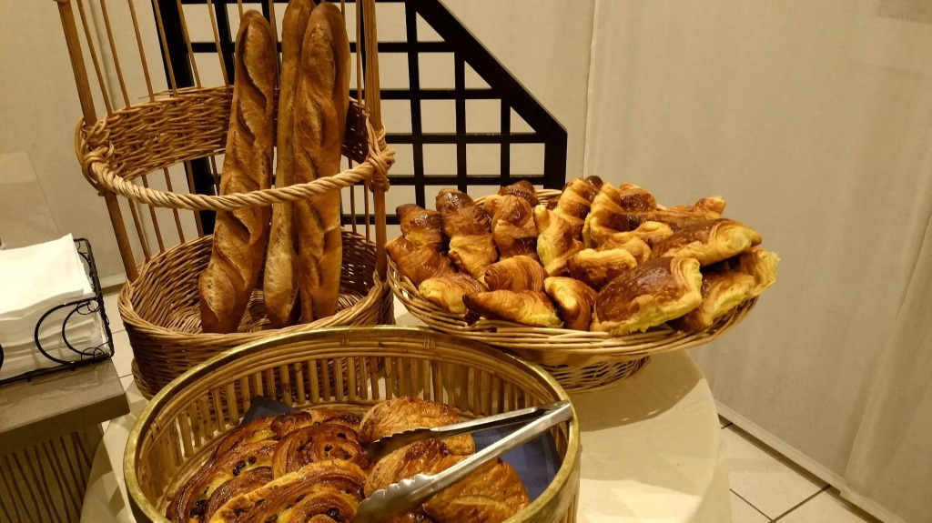 Brit Hotel de Grignan Vichy