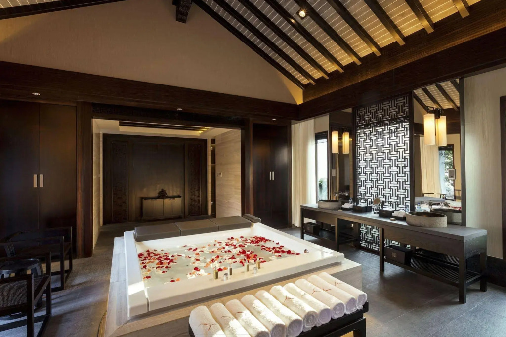 Yurun Hanyuelou Villa Resort