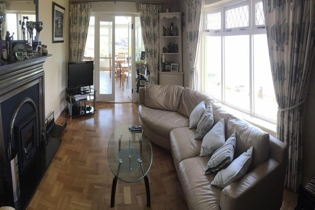 Sandycove House