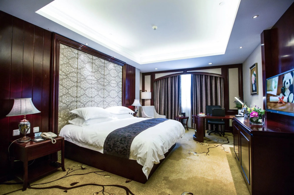 Taishun Xiangzhou New Century Hotel