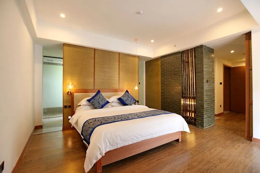 Mutong Holiday Hotel
