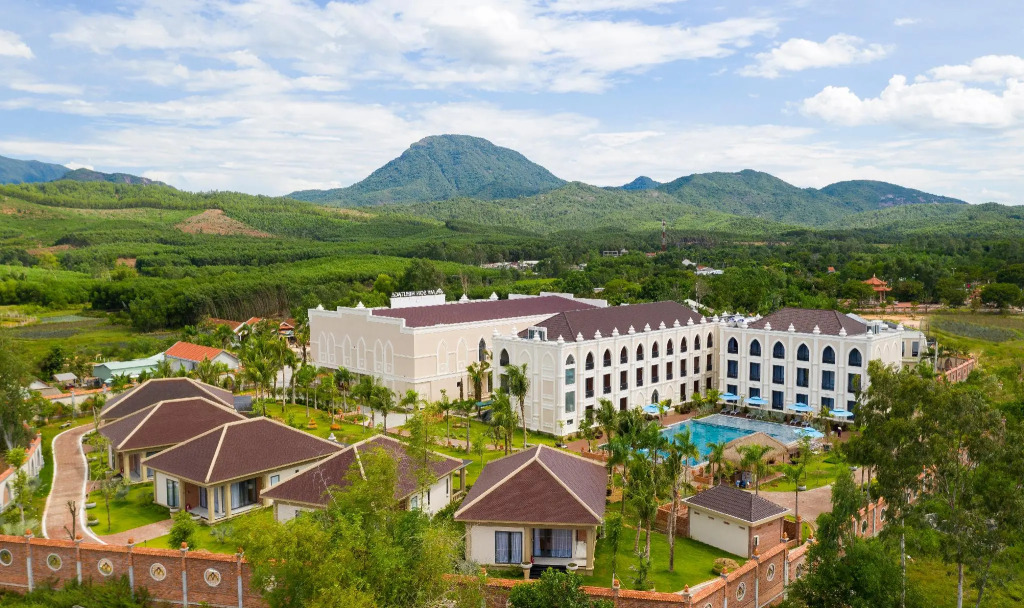 My Son Heritage Resort And Spa