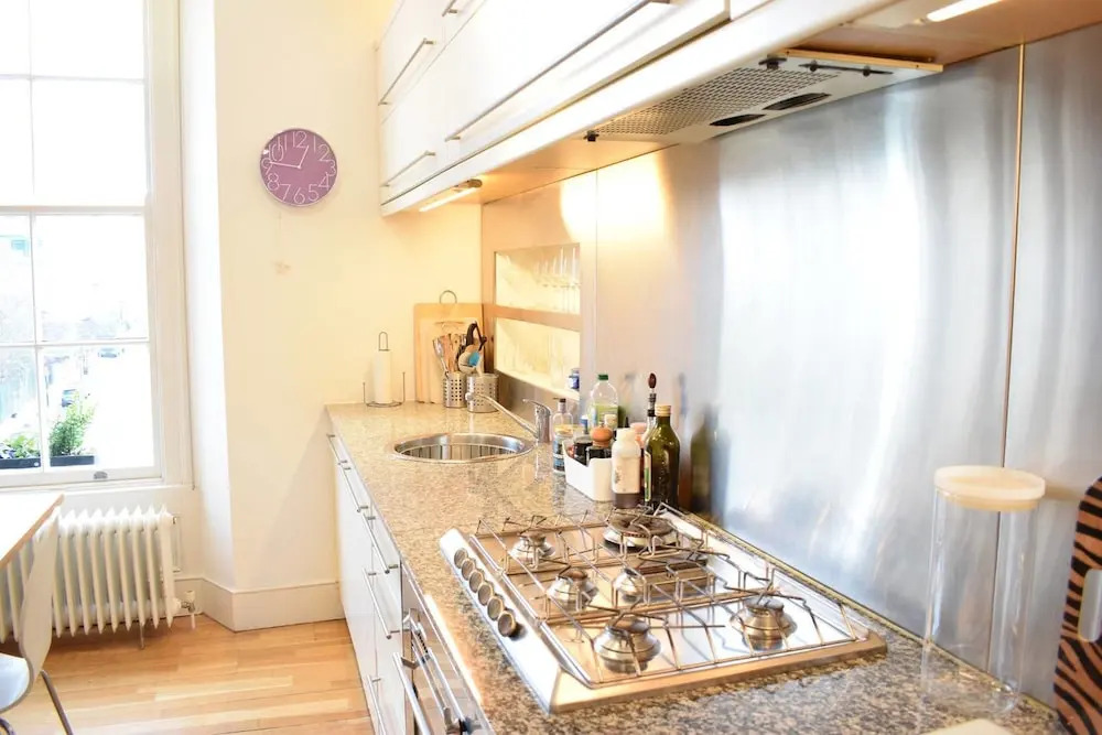 Spacious 1 Bedroom Apartment Near Camden