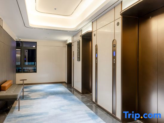 Mehood Hotel (Liuzhou Wuxing Pedestrian Street Diwang Xintiandi Branch)