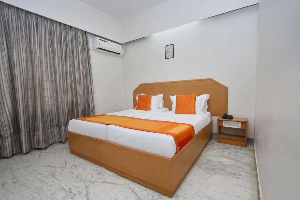 OYO 9419 Manu Residency