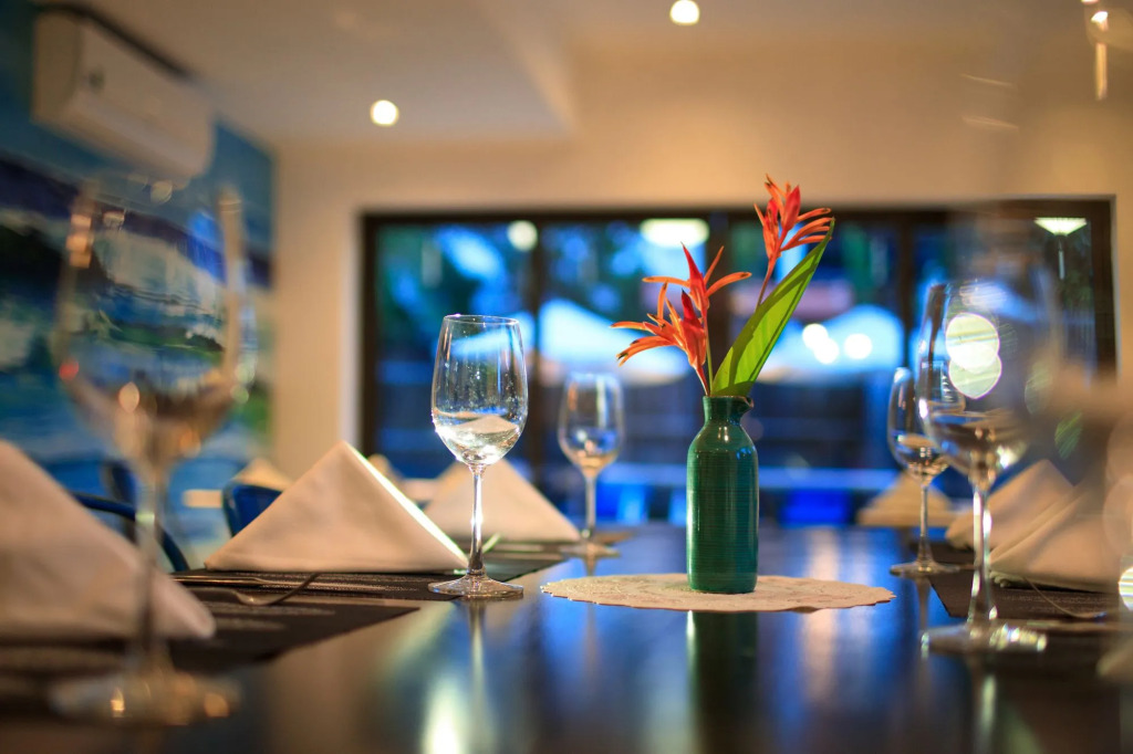 The Blue Alcove Hotel