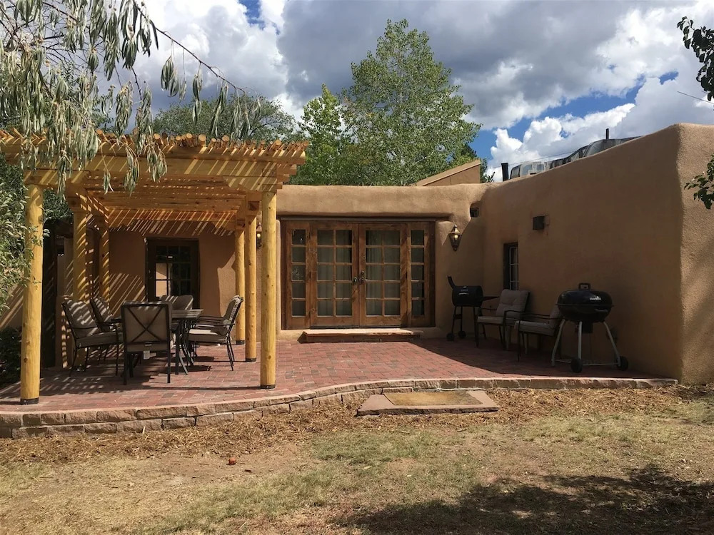 Hacienda Rose