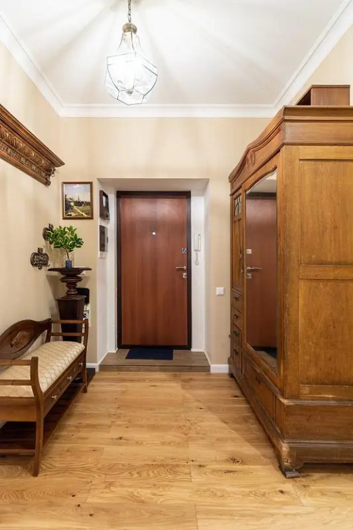 GMApartments (ДжиЭмАпартментс) на улице Большая Бронная 8