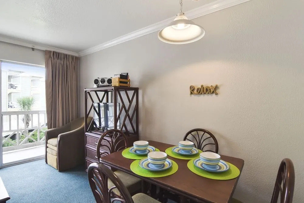 Victorian 5208-playin' Hookie 1 Bedroom 1 Bathroom Condo