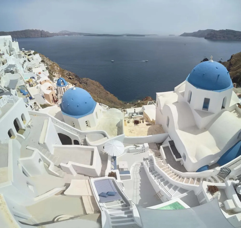 Cave Suite Oia