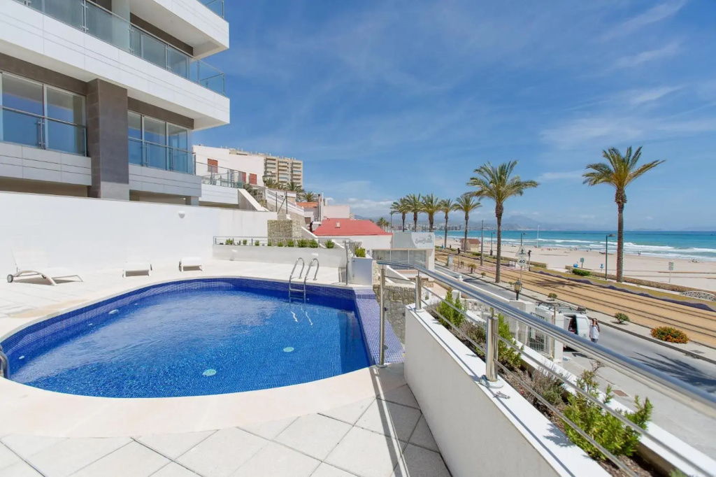 Apartamento Secuoya 1 línea del Mar