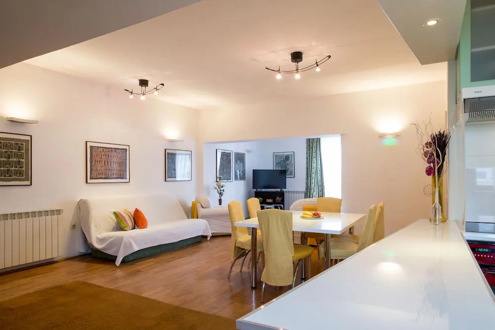 Terazije Apartment with Huge Terrace