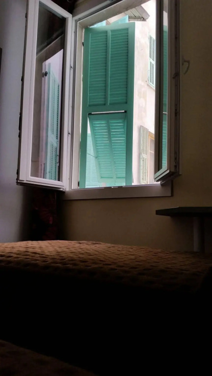 Evelia Hotels