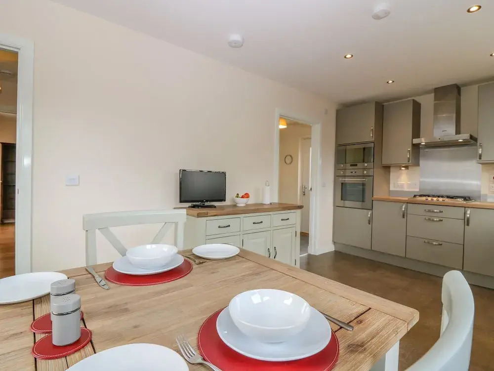 10 Goodhope Gardens