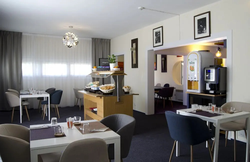 Hotel Escale Akena