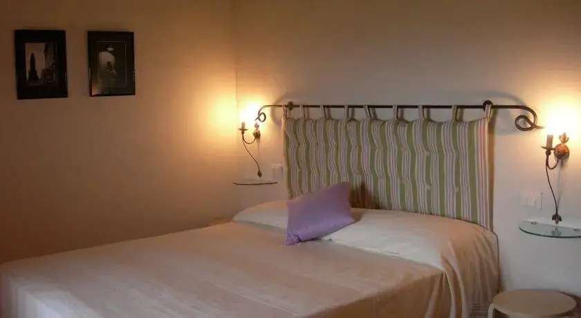 La Tuia Vacanze apt for 4PP and apt for 2PP