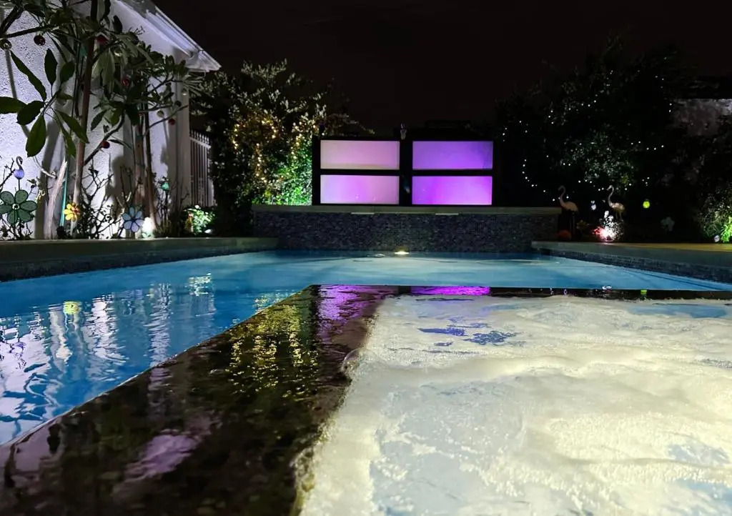 NoHo Luxury Oasis I saltwater pool-spa I lush gardens I 15 mins from Hollywood