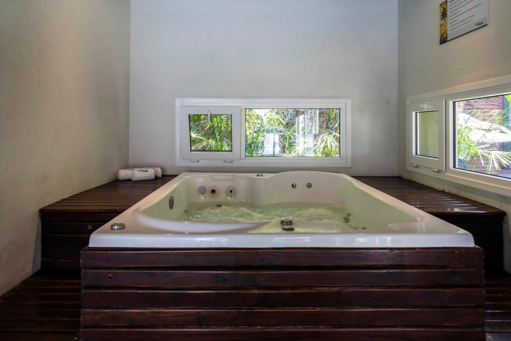 Valeria House Rental Suites