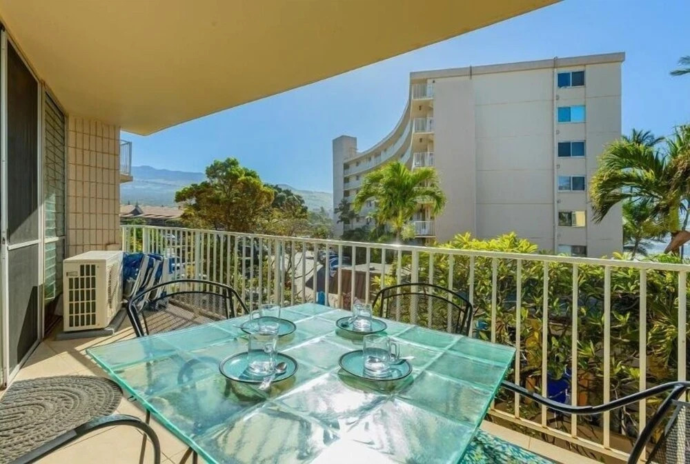 Kamaole Nalu, #302 2 Bedroom Condo by RedAwning, Kihei