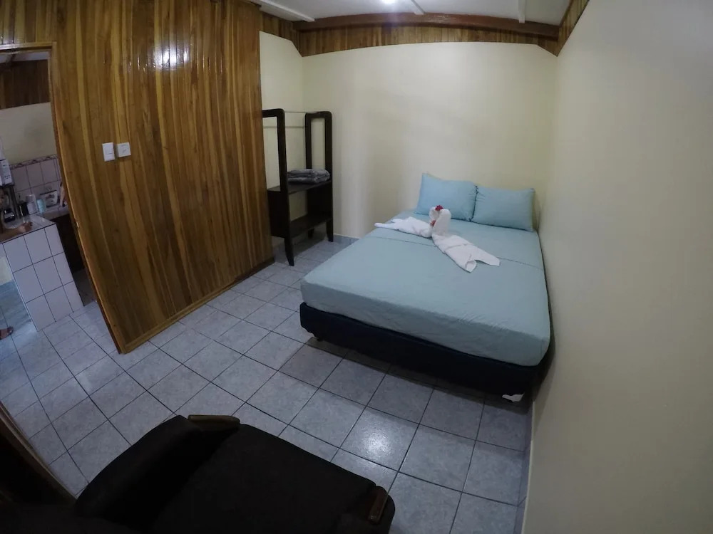 Apartamentos QR La Fortuna - Adults Only