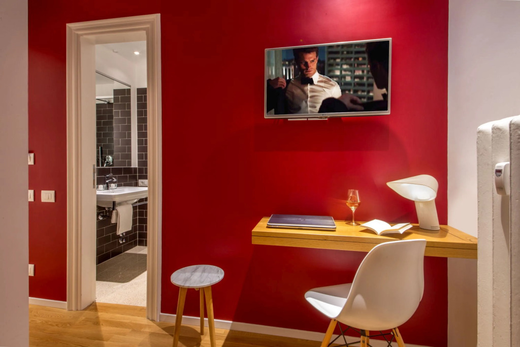 Belli36rooms near Spanish step and Vatican City