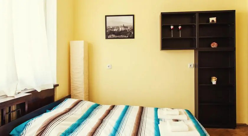 Rakovski Apartment