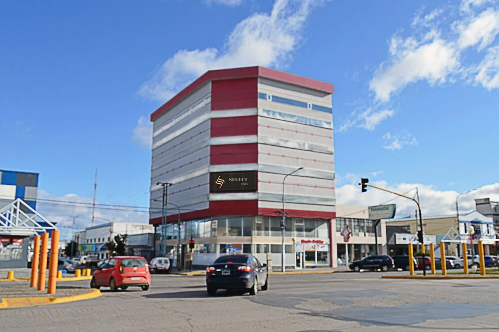 Select Inn