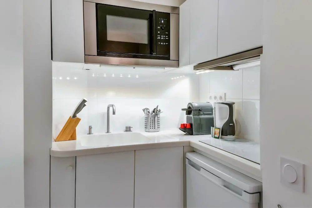 Spacious and Charming Flat on île de la Cité