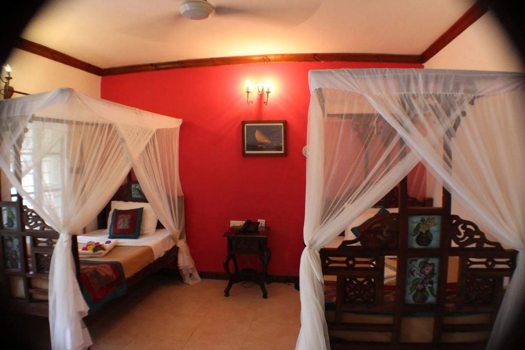 Langi Langi Beach Bungalows