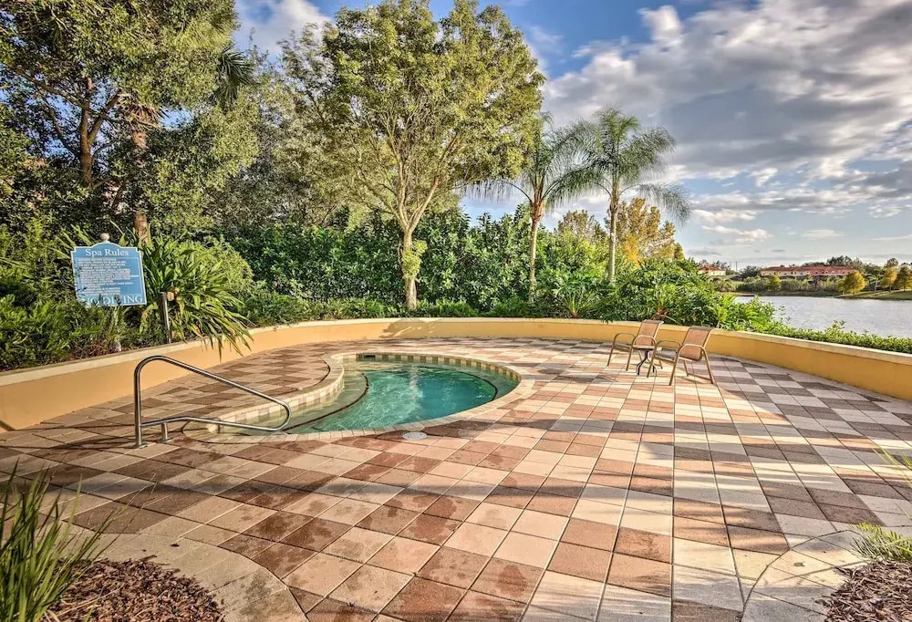 4 Mi to Animal Kingdom: Gem w/ Pool in Kissimmee