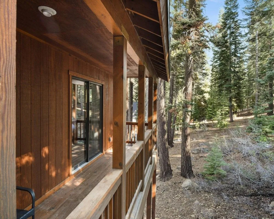 Knotty Pines Retreat