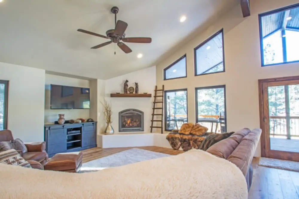 Lucky 8 Luxury Home
