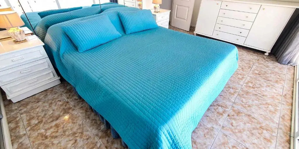 Fantastic 2 Bedroom Apartment for Rent in Skol Marbella 708