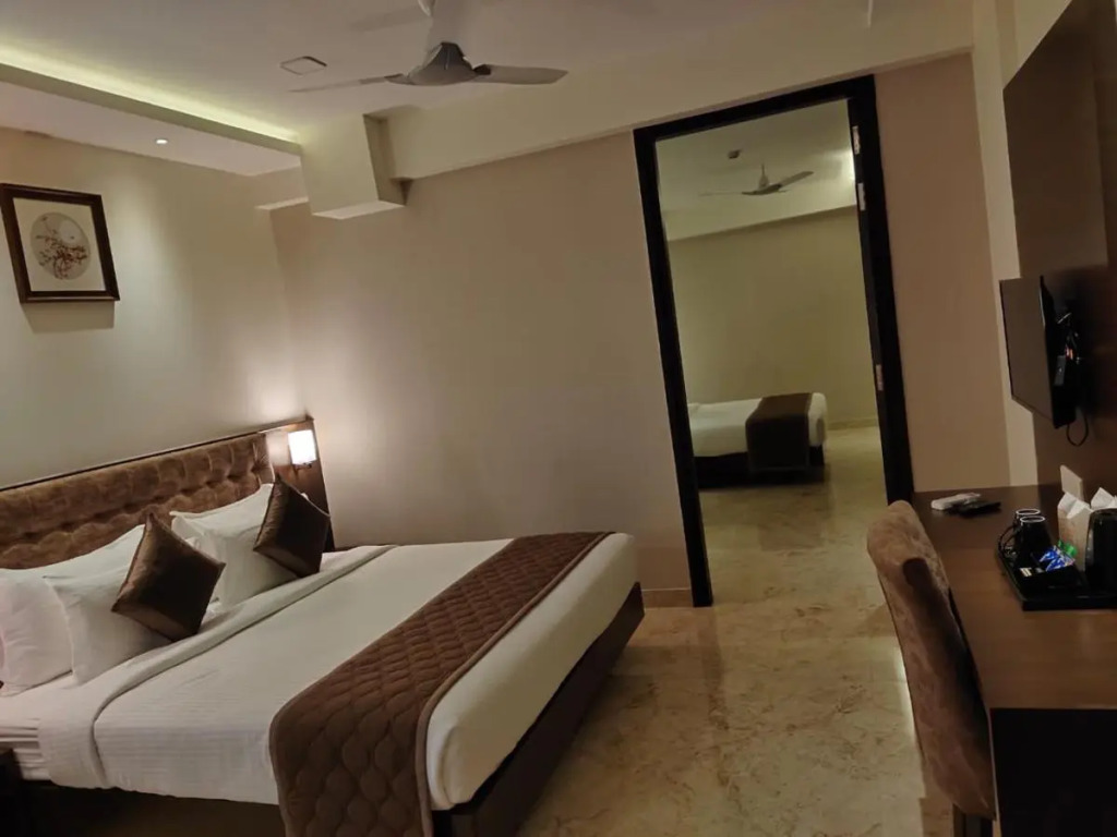 TRESCA A LUXURY HOTEL