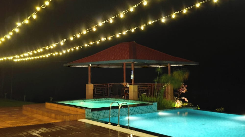 Yasa Retreat