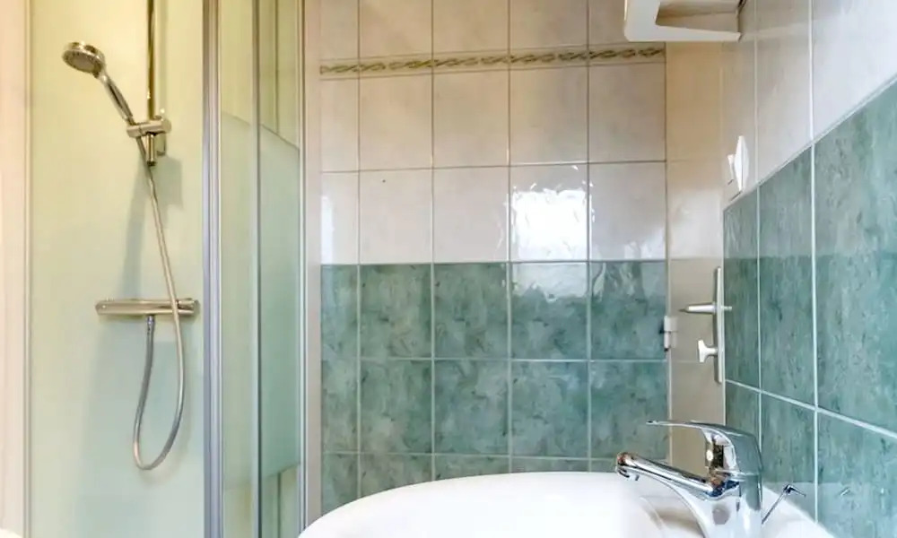 House With 2 Bedrooms in Brélès, With Furnished Garden and Wifi - 3 km
