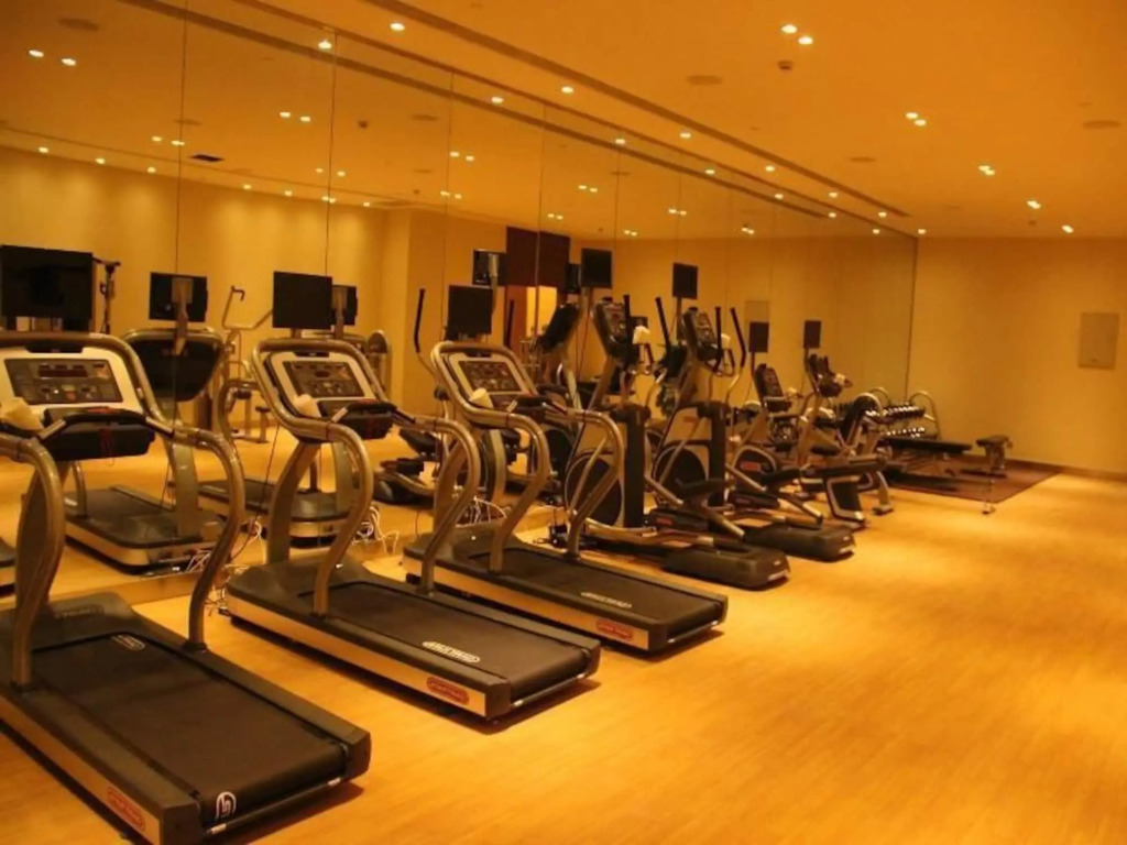 Grand New Century Hotel Fuyang