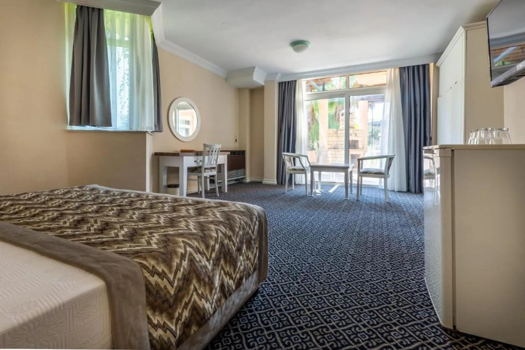 Simena Holiday Village