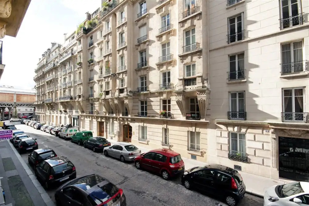 2 rooms - next to the Eiffel tower - Trocadéro