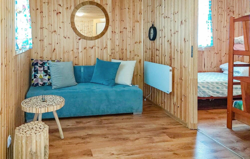 1 Bedroom Lovely Home In Pobierowo