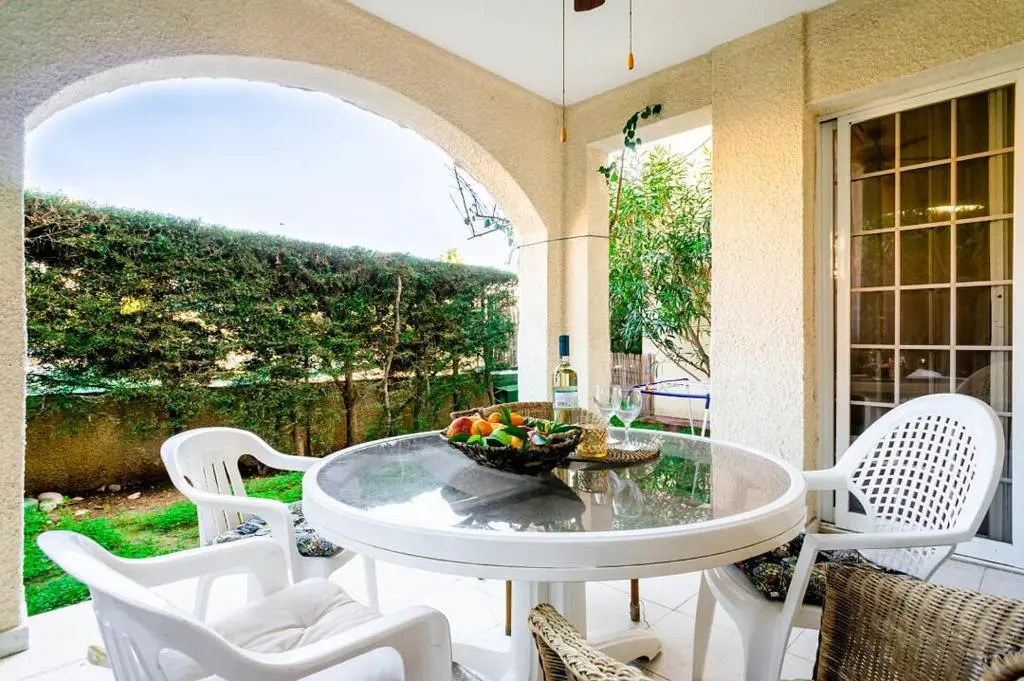 200 Meters To The Beach 2 Bedroom Appartment