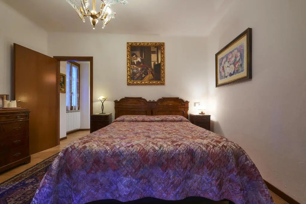 Casa di Mezzo "Historic centre of VARENNA" Lake Como