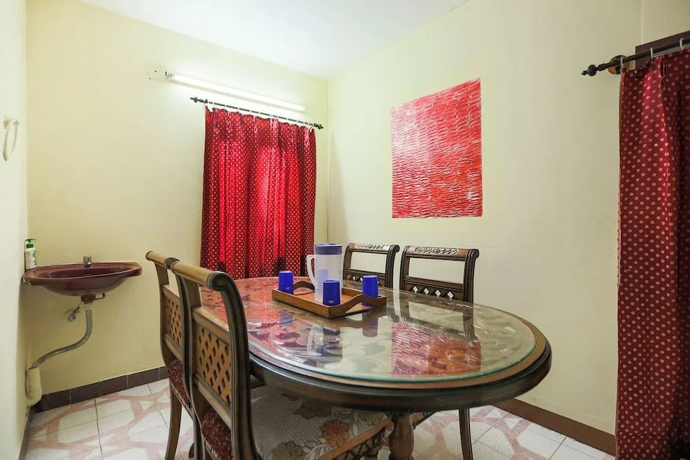 Oyo 41711 Rahamath Cottage