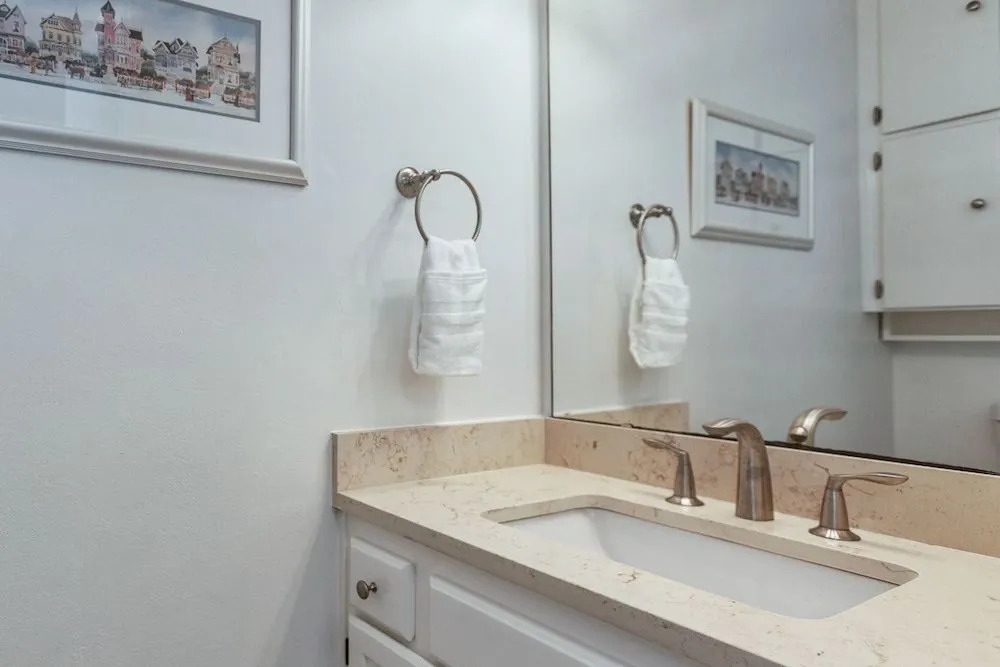135 Durango Townhouse 4 Bedrooms 3.5 Bathrooms Townhouse