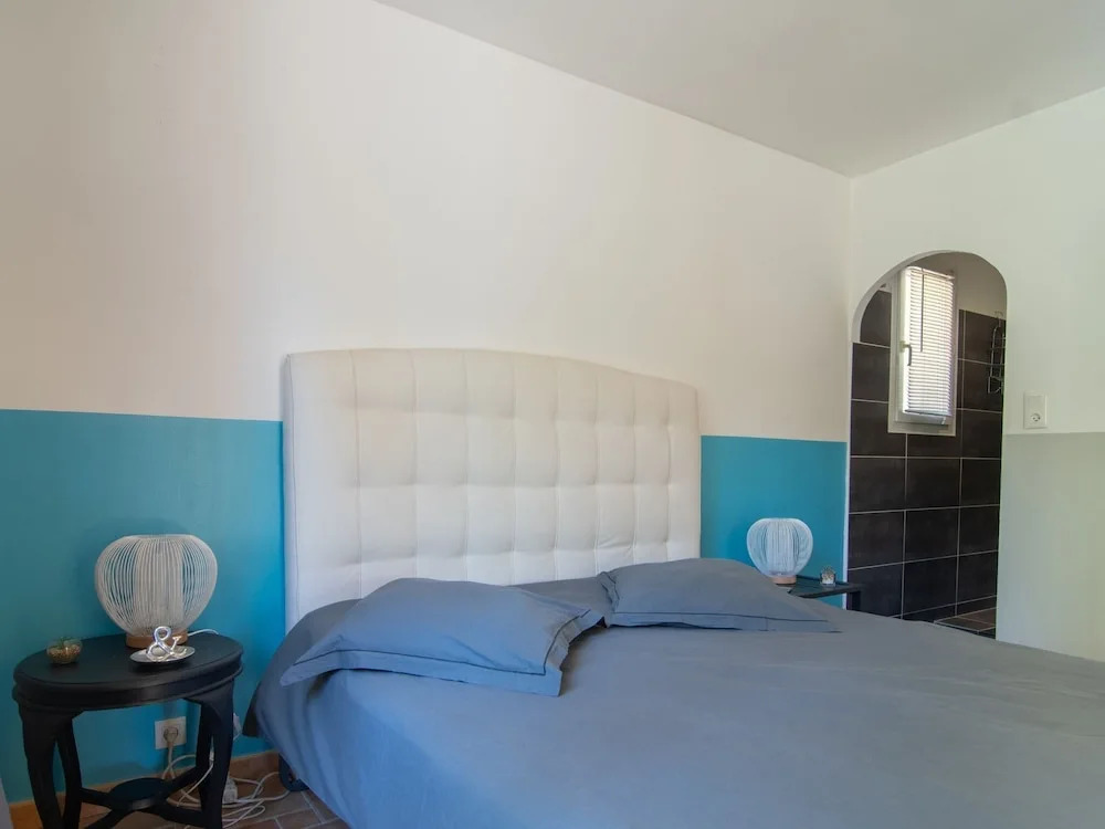 Secluded Villa in Lorgues With Private Pool