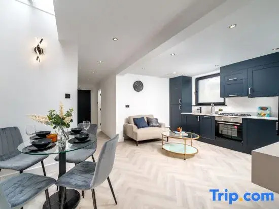 Stunning 2 Bed with ensuite near Elephant & Castle